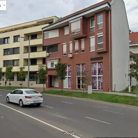 Lägenhet Ivett 2 Apartment Debrecen *